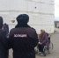 Разоблачение у Лавры: полиция заставила мошенницу вскочить с инвалидной коляски - Regions.Ru