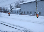 В Сергиевом Посаде работники РЖД круглосуточно расчищают железнодорожные пути